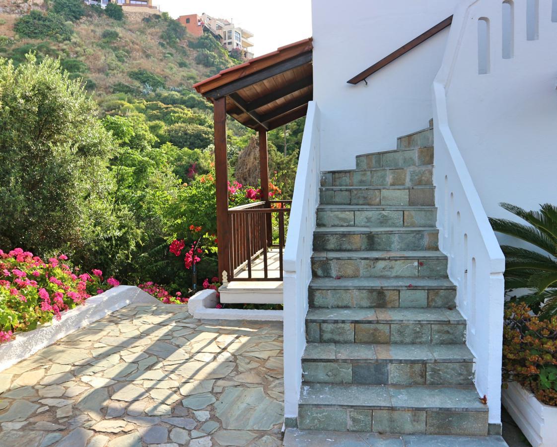 Oliaria Apartments ปลาเตเนียส ภายนอก รูปภาพ