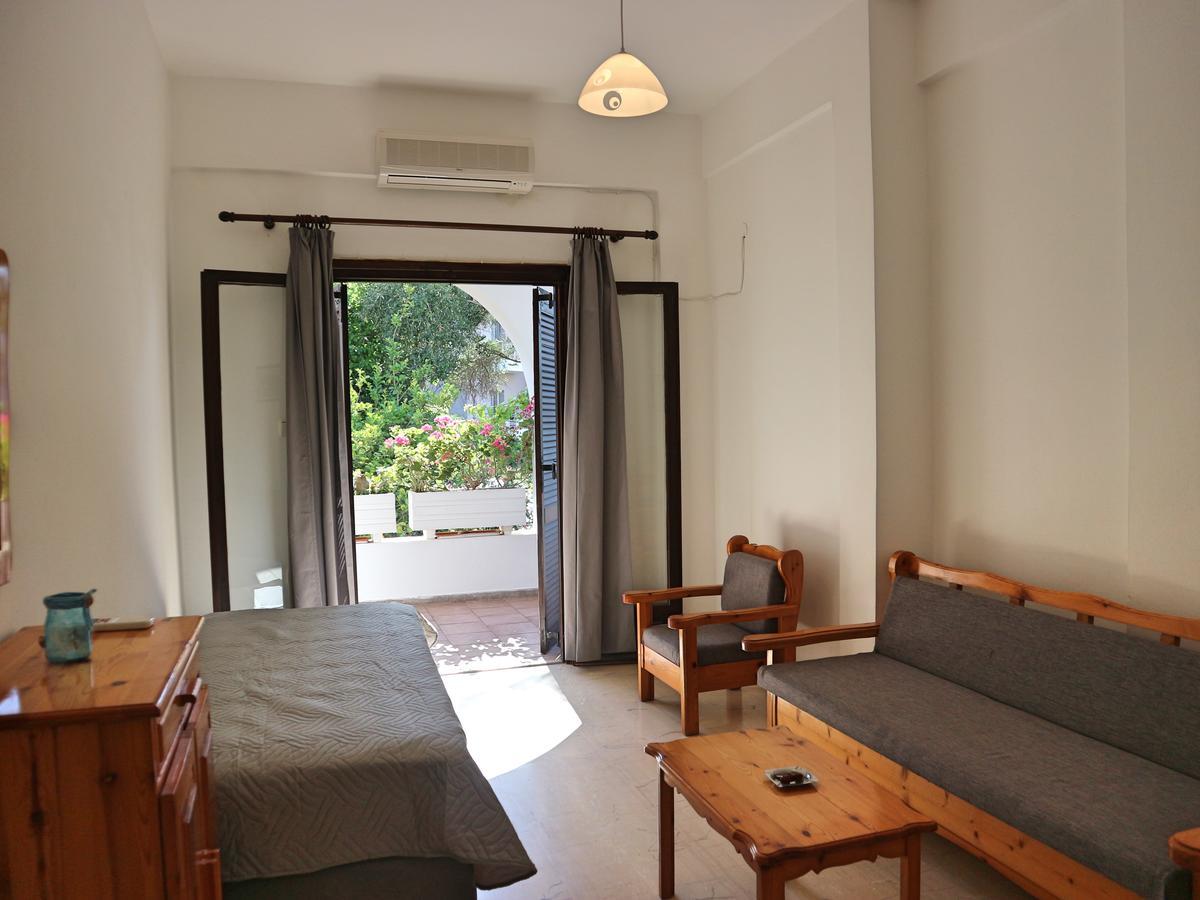 Oliaria Apartments ปลาเตเนียส ภายนอก รูปภาพ