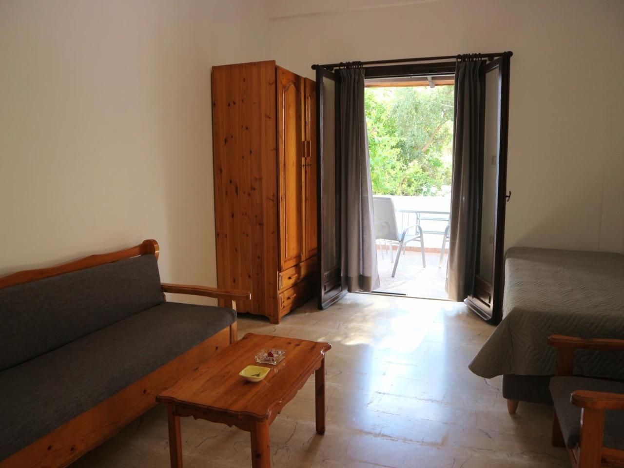 Oliaria Apartments ปลาเตเนียส ภายนอก รูปภาพ