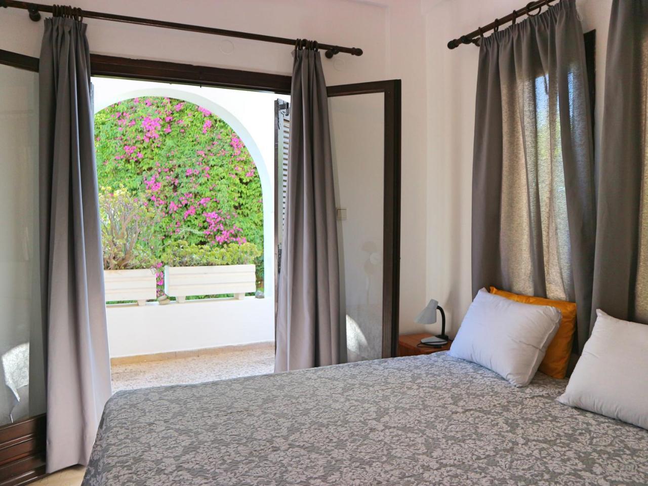 Oliaria Apartments ปลาเตเนียส ภายนอก รูปภาพ
